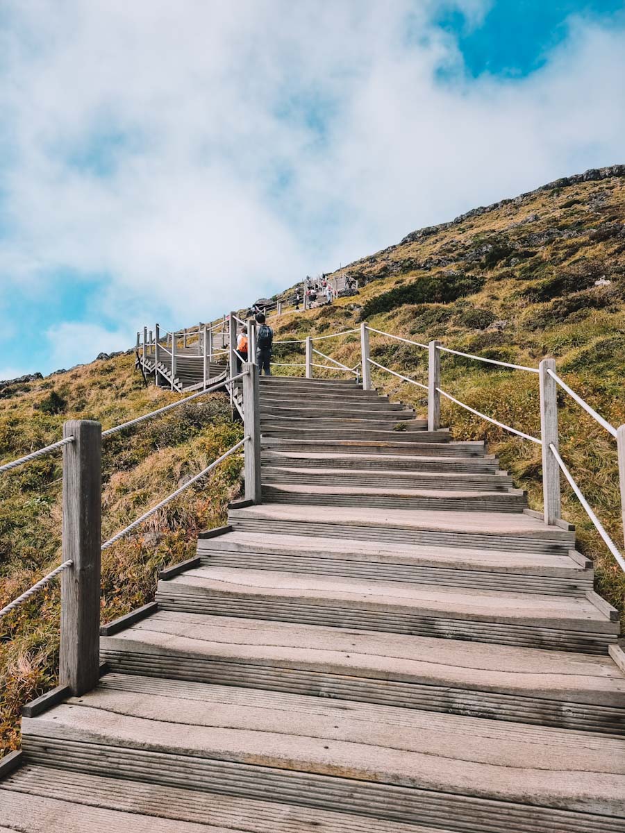 Mt Hallasan hike Jeju island