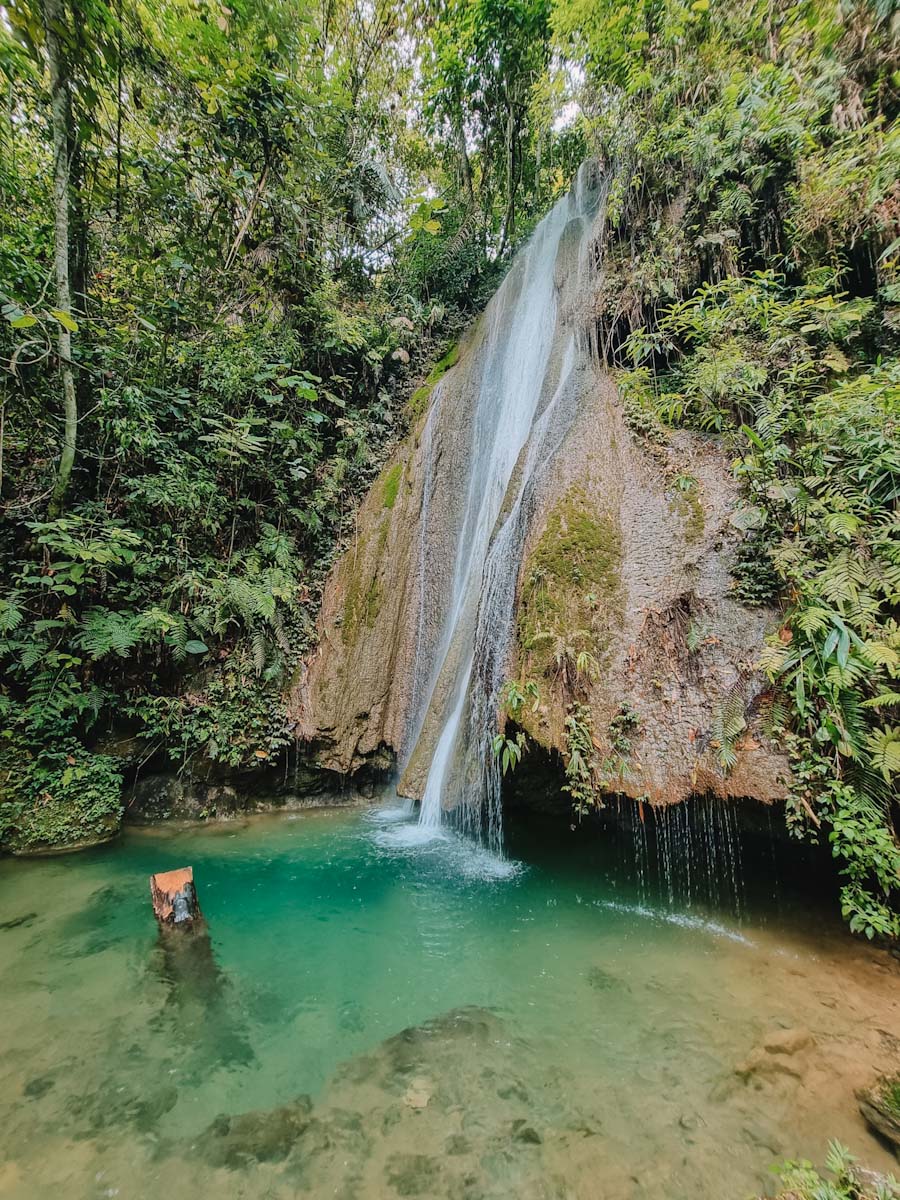 Tad Mook Waterfall, Laos