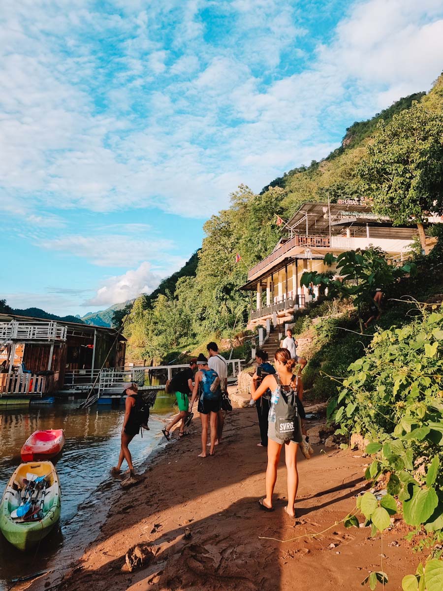 Group tour in Nong Khiaw, Laos