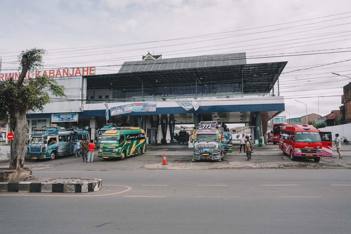 Kabanjahe bus terminal, Sumatra