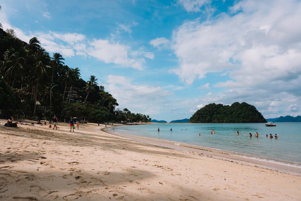 Vanilla beach in El Nido