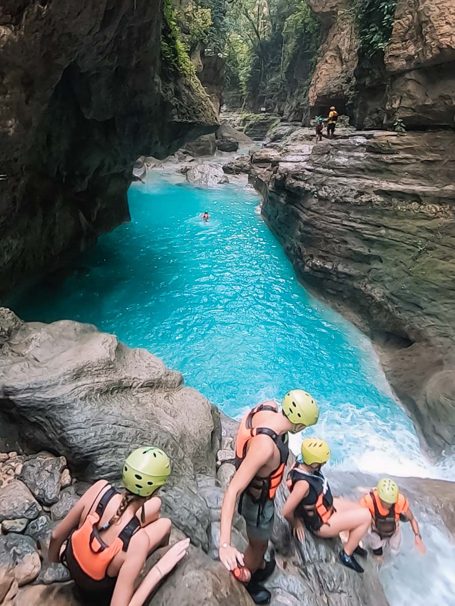 Kawasan Falls canyoneering